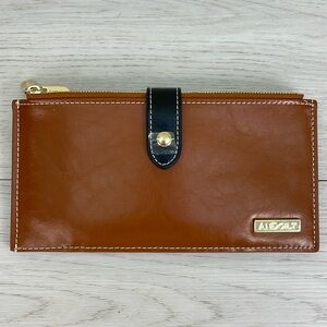 NWOT Andoilt Leather Wallet